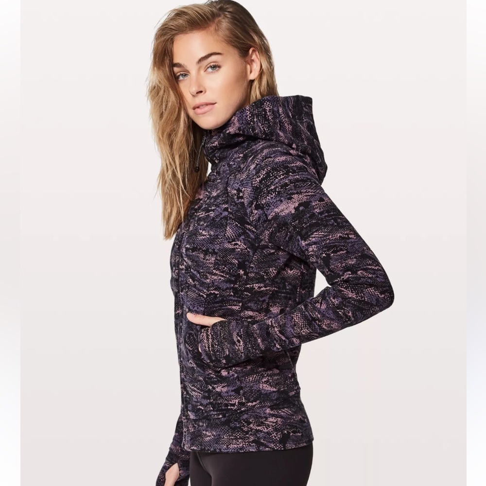 Lululemon Scuba Full Zip Hoodie Sweatshirt Purple Allover Print Lulu Size 8 - Picture 7 of 8